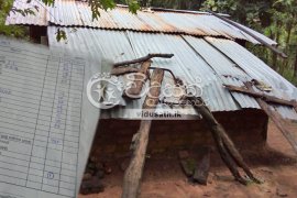 දිළිදු පවුලක් සදහා නිවසක් ඉදිකර ගැනීමට කාරුණික ඔබේ අතහිත දෙන්න